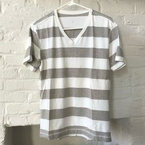 Lululemon Metal Vent Tech Short Sleeve V (sz M)